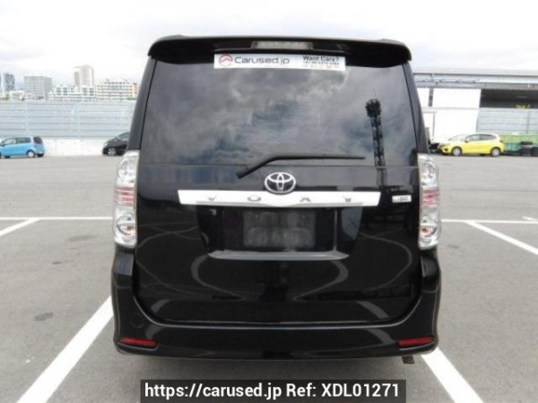 Used 2008 AT toyota voxy ZRR70W Image[4]