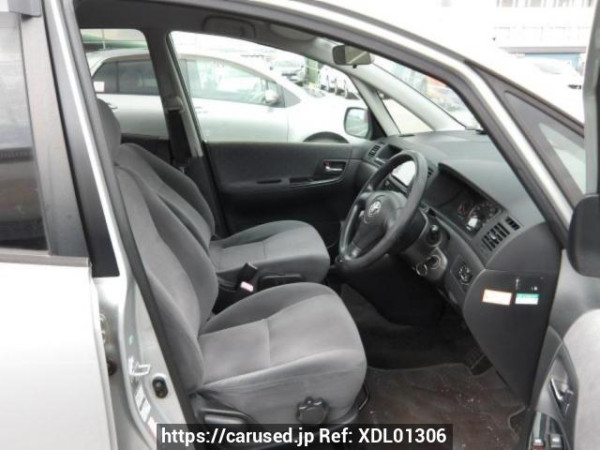 Used 2004 AT toyota corolla-spacio NZE121N Image[11]