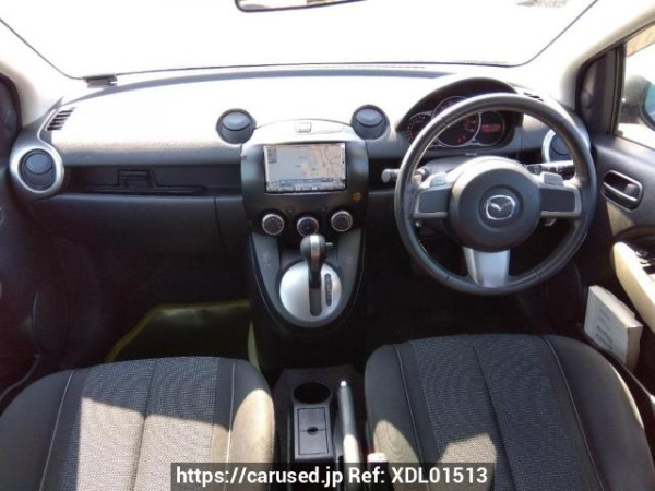 Used 2010 AT mazda demio DE5FS Image[16]