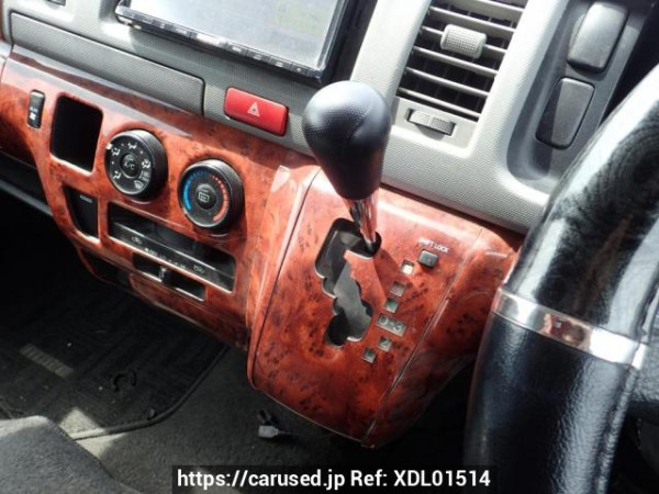 Used 2004 AT toyota hiace-van KDH205V Image[19]