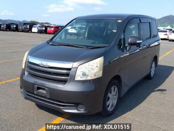 Used 2010 AT toyota noah ZRR70G Image[2]