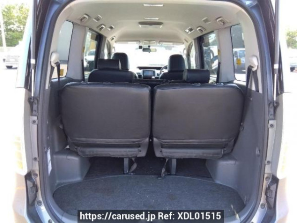 Used 2010 AT toyota noah ZRR70G Image[8]