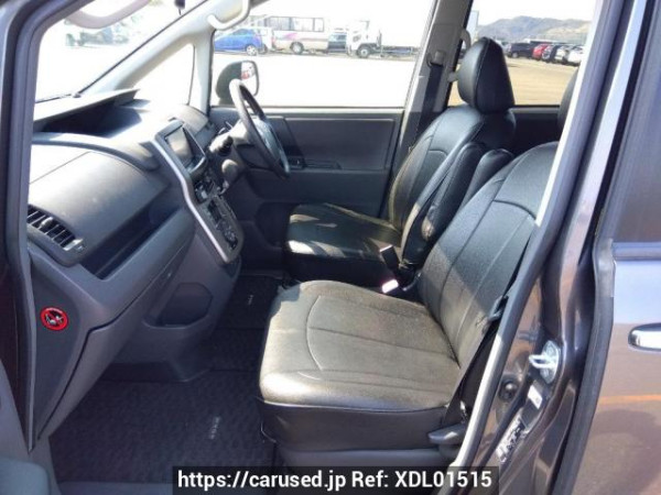 Used 2010 AT toyota noah ZRR70G Image[13]