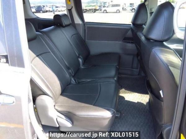 Used 2010 AT toyota noah ZRR70G Image[14]