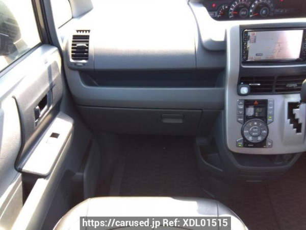 Used 2010 AT toyota noah ZRR70G Image[18]