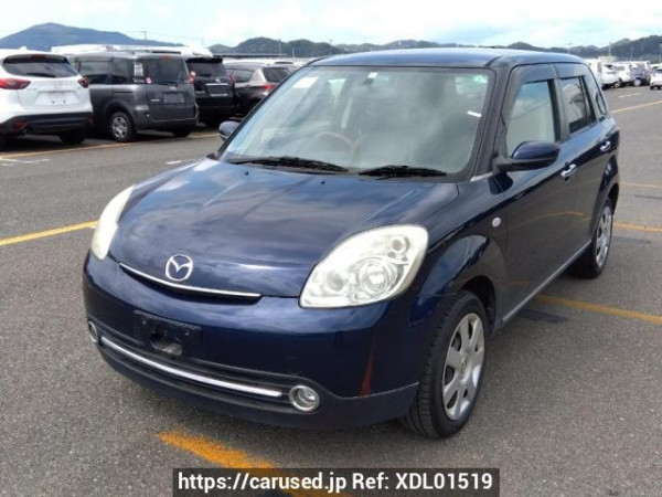 Used2006 AT Mazda Verisa DC5WImage[2]