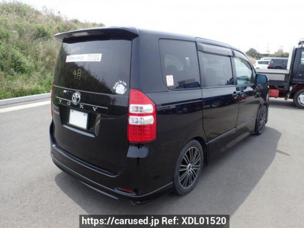 Used 2007 AT toyota voxy ZRR70W Image[5]