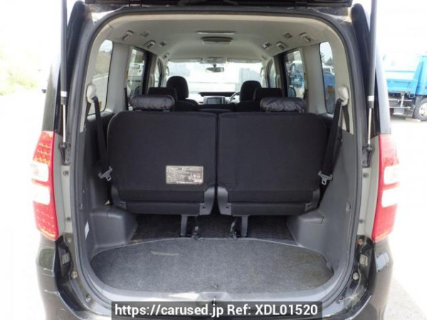 Used 2007 AT toyota voxy ZRR70W Image[6]