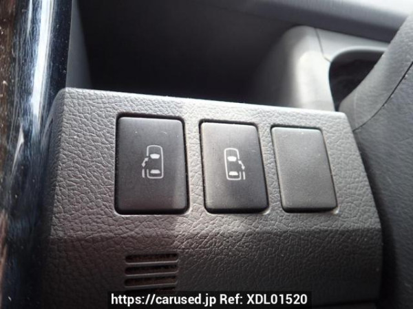 Used 2007 AT toyota voxy ZRR70W Image[21]