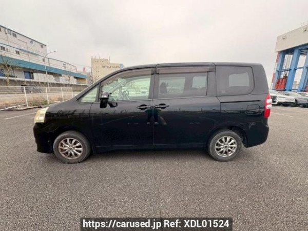 Used2012 AT Toyota Noah ZRR70GImage[3]