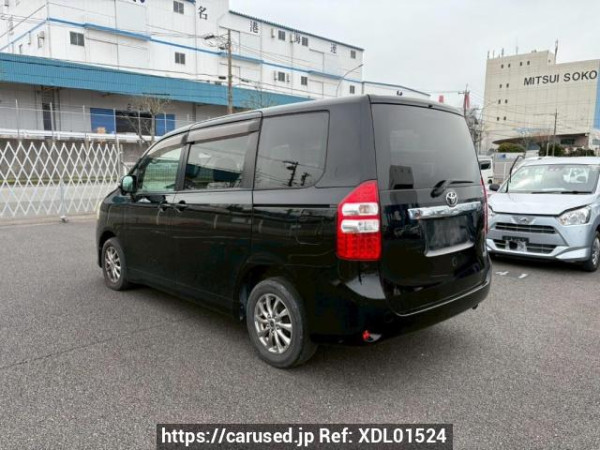 Used2012 AT Toyota Noah ZRR70GImage[4]