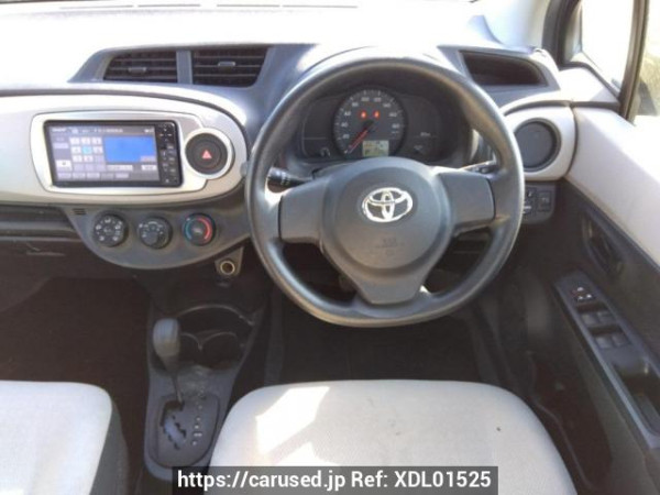 Used 2012 AT toyota vitz KSP130 Image[18]