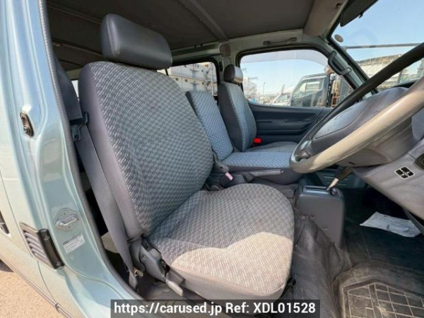 Used 2001 AT toyota regiusace-van RZH112V Image[12]
