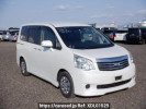 Toyota Noah ZRR70G