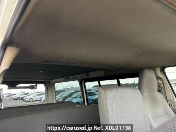 Used 2005 MT toyota regiusace-van KDH200V Image[12]