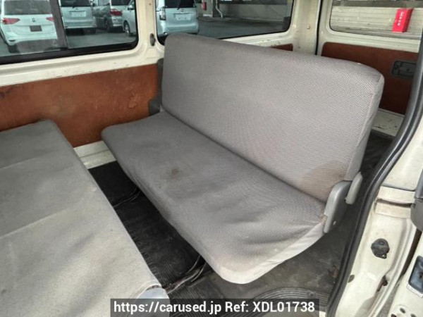 Used 2005 MT toyota regiusace-van KDH200V Image[16]