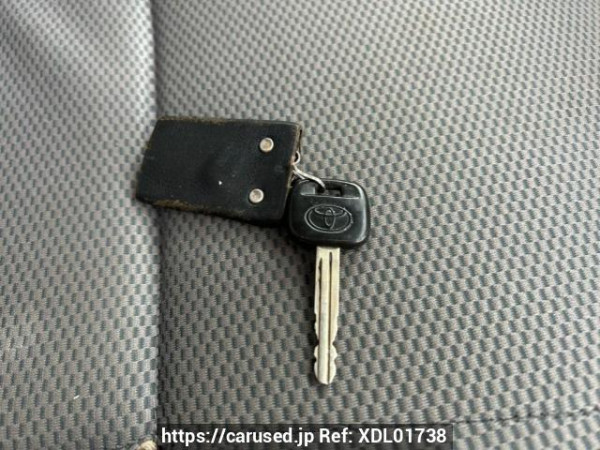Used 2005 MT toyota regiusace-van KDH200V Image[26]