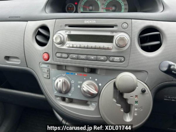 Used 2005 AT toyota sienta NCP81G Image[22]