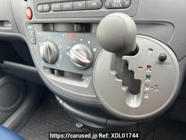 Used 2005 AT toyota sienta NCP81G Image[25]