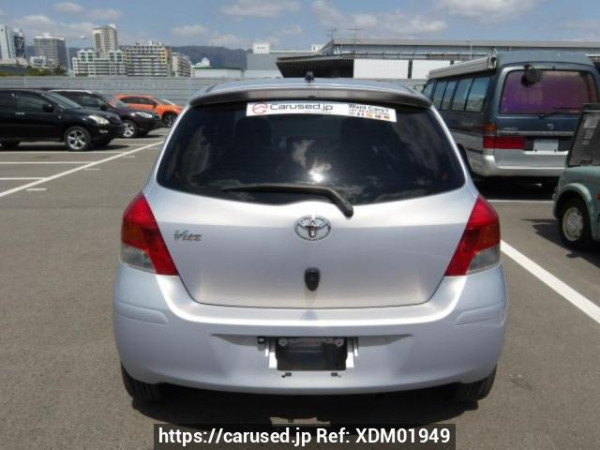 Used2010 AT Toyota Vitz SCP90Image[4]