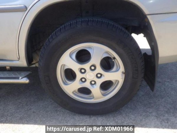 Used 2000 AT mitsubishi pajero-io H77W Image[24]