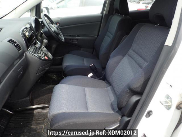 Used 2004 AT toyota wish ZNE10G Image[12]
