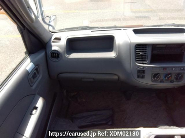 Used 2001 AT nissan caravan-bus DWGE25 Image[19]