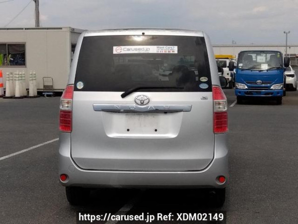 Used 2010 AT toyota noah ZRR70G Image[5]