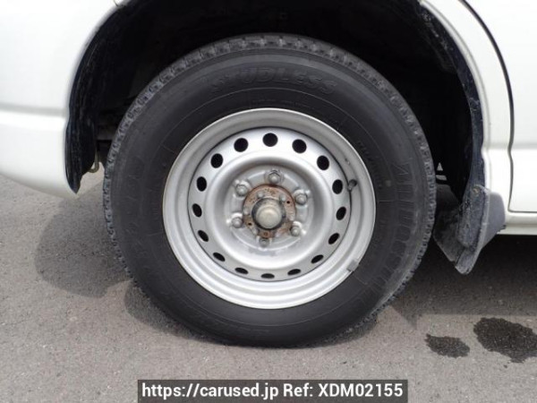 Used 2004 AT toyota granvia VCH38S Image[21]
