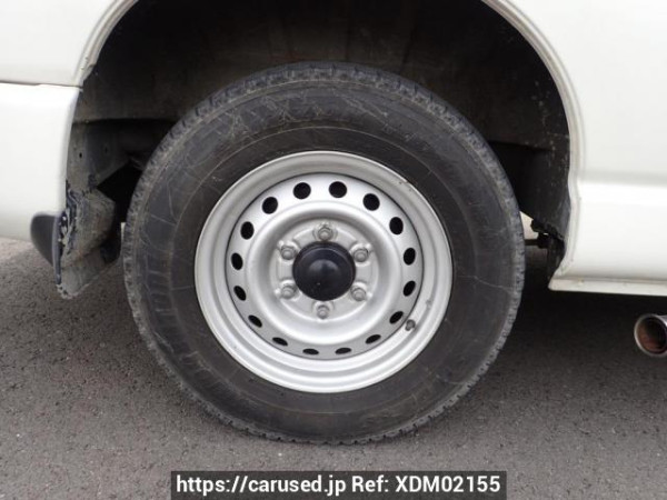 Used 2004 AT toyota granvia VCH38S Image[24]