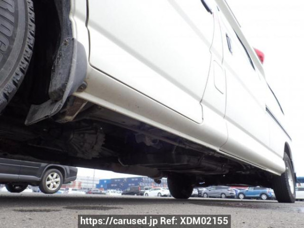 Used 2004 AT toyota granvia VCH38S Image[29]
