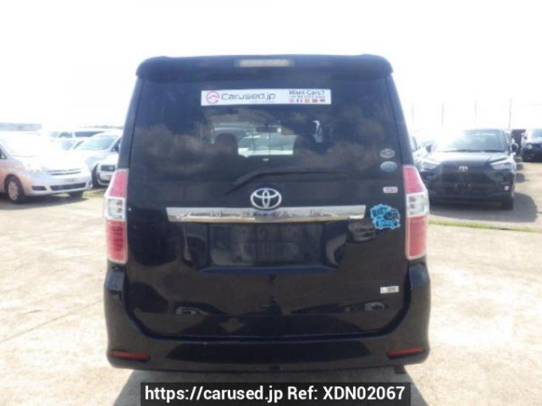 Used 2008 AT toyota noah ZRR70W Image[5]
