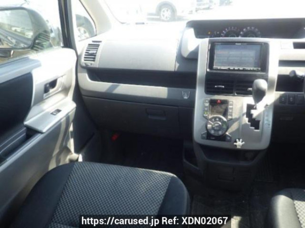 Used 2008 AT toyota noah ZRR70W Image[19]