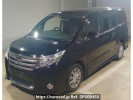 Toyota Noah ZRR85W