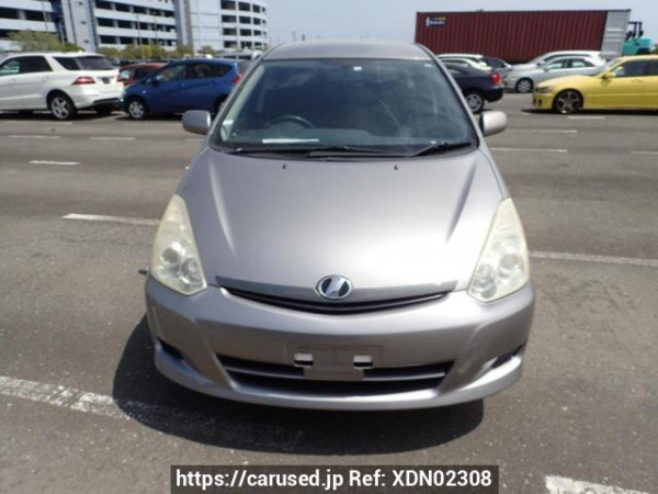 Used 2005 AT toyota wish ZNE14G Image[1]