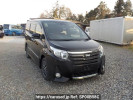Toyota Noah ZRR85W