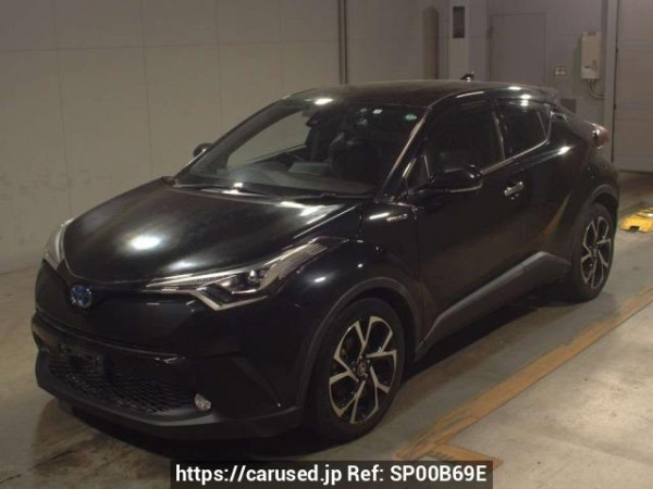 Used 2018 AT toyota c-hr ZYX10 Image[0]
