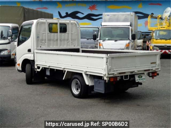 Used 2020 MT toyota dyna-truck TRY230 Image[1]