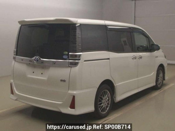 Used2018 AT Toyota Voxy ZWR80WImage[1]