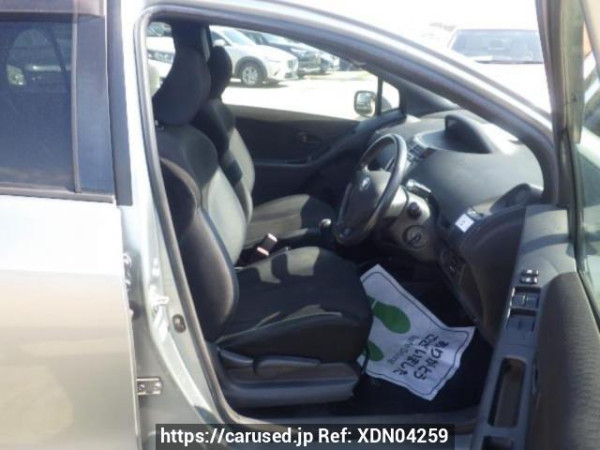 Used 2005 MT toyota vitz NCP91 Image[11]