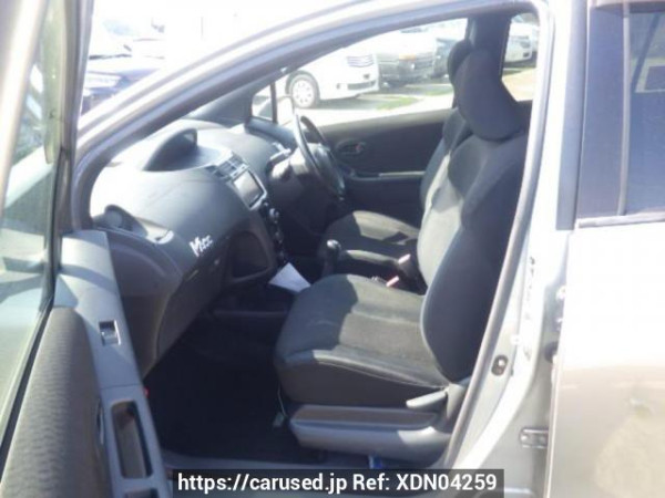 Used 2005 MT toyota vitz NCP91 Image[12]