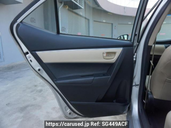 Used 2015 AT toyota corolla-altis null Image[12]