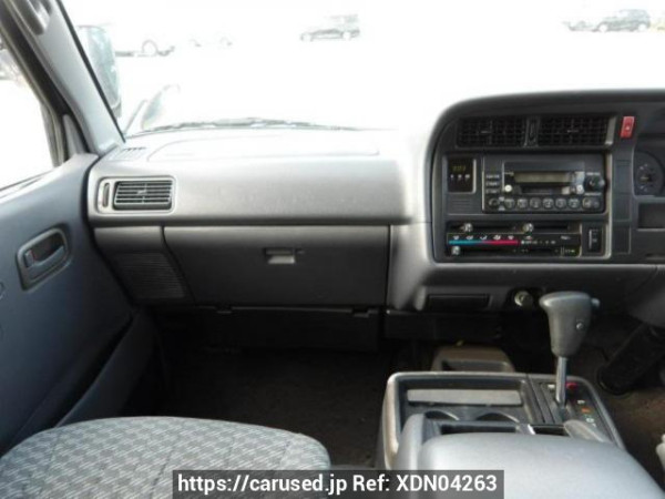 Used 2000 AT toyota hiace-wagon RZH111G Image[15]