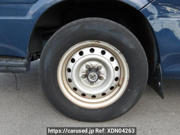 Used 2000 AT toyota hiace-wagon RZH111G Image[22]