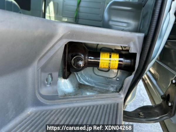 Used 2003 AT toyota hiace-van RZH112V Image[45]