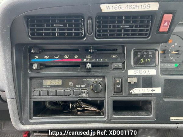 Used 2001 AT toyota hiace-van RZH112V Image[19]