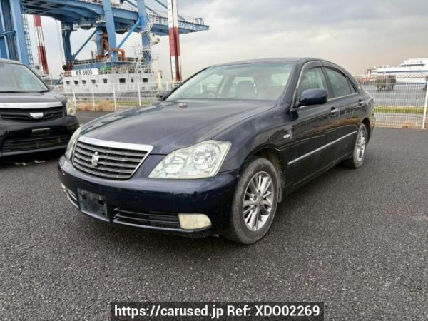 Used 2004 AT toyota crown GRS180 Image[2]