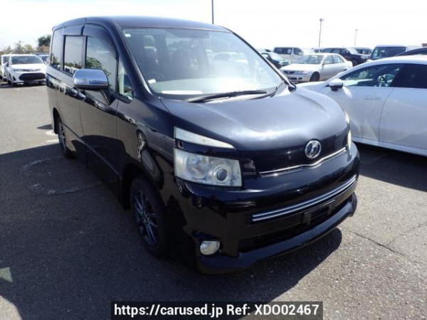 Used 2008 AT toyota voxy ZRR70W Image[0]