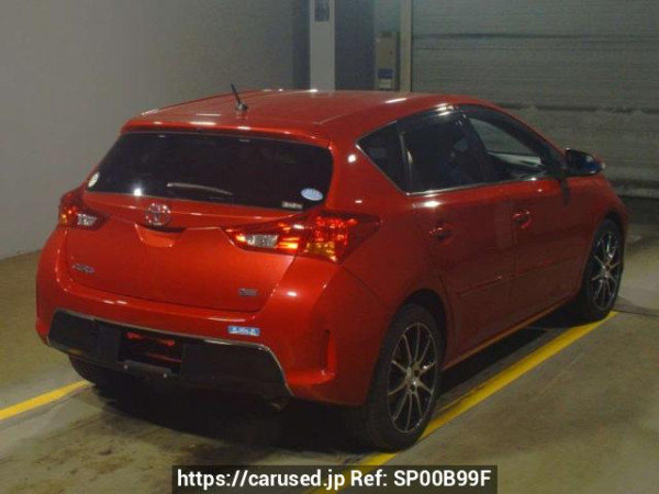 Used 2014 AT toyota auris ZRE186H Image[1]