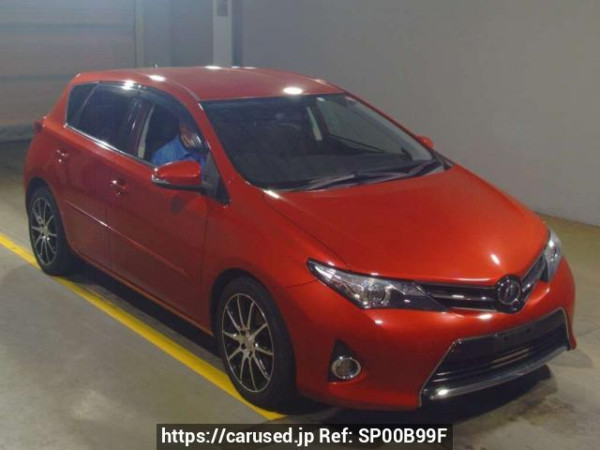 Used 2014 AT toyota auris ZRE186H Image[2]
